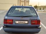 Volkswagen Passat 1994 года за 2 500 000 тг. в Шымкент – фото 4