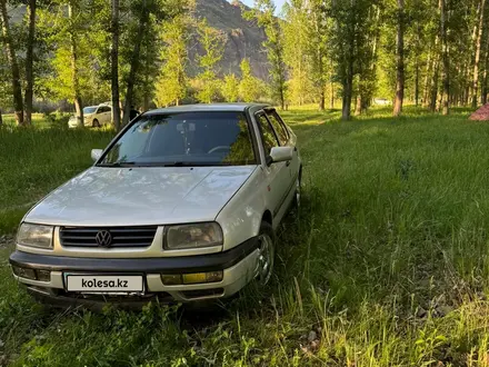 Volkswagen Vento 1992 года за 1 400 000 тг. в Талдыкорган – фото 15