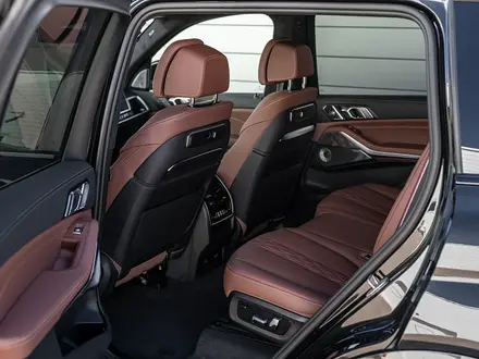 BMW X7 XDrive 40i 2025 года за 90 994 139 тг. в Астана – фото 8