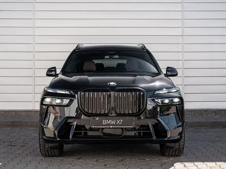 BMW X7 XDrive 40i 2025 года за 90 994 139 тг. в Астана – фото 2