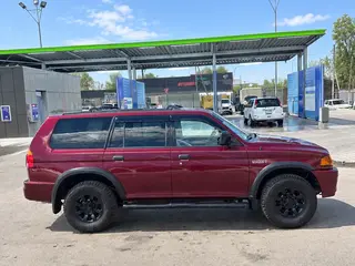 Mitsubishi Montero Sport