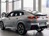 BMW X2 XDrive 20i 2026 года за 40 751 328 тг. в Астана – фото 4