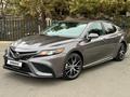 Toyota Camry 2022 года за 12 600 000 тг. в Алматы – фото 3