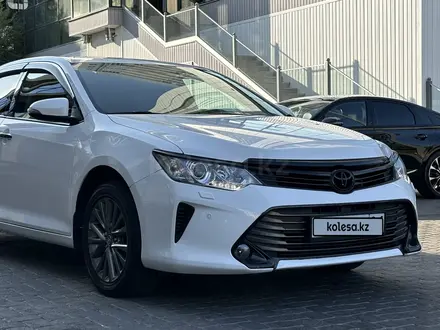 Toyota Camry 2015 года за 10 500 000 тг. в Шымкент – фото 3