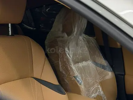 Lexus ES 300h Luxury 2.5 2023 года за 19 000 000 тг. в Алматы – фото 18