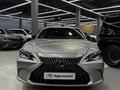 Lexus ES 300h Luxury 2.5 2023 года за 19 000 000 тг. в Алматы