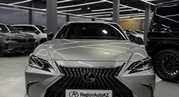 Lexus ES 300h Luxury 2.5 2023 годаүшін19 000 000 тг. в Алматы