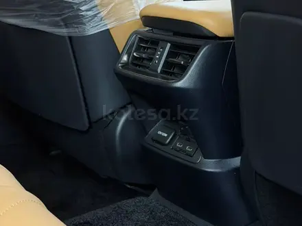 Lexus ES 300h Luxury 2.5 2023 года за 19 000 000 тг. в Алматы – фото 20