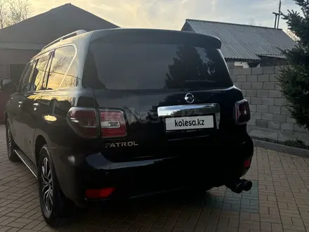 Nissan Patrol 2010 года за 9 000 000 тг. в Астана – фото 3