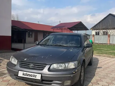 Toyota Camry 1996 года за 4 000 000 тг. в Алматы – фото 5