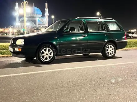 Volkswagen Golf 1995 года за 2 700 000 тг. в Туркестан