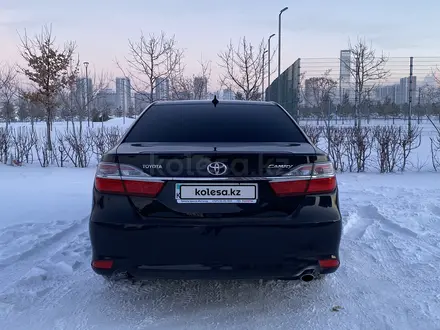 Toyota Camry 2017 года за 11 400 000 тг. в Астана – фото 7