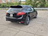Porsche Cayenne 2012 года за 13 300 000 тг. в Темиртау – фото 5