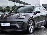 Porsche Macan 2024 года за 55 000 000 тг. в Алматы