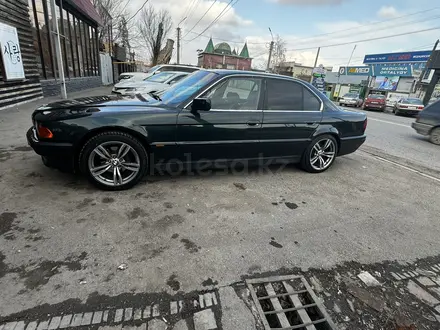 BMW 728 1998 года за 3 300 000 тг. в Тараз – фото 3