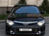 Toyota Camry 2016 года за 11 990 000 тг. в Алматы – фото 4