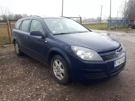 Opel Astra 2005 года за 77 777 тг. в Актобе – фото 2