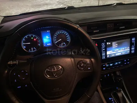 Toyota Corolla 2018 года за 9 500 000 тг. в Астана – фото 3