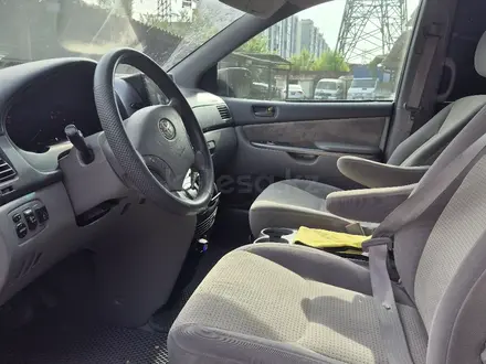 Toyota Sienna 2009 года за 7 000 000 тг. в Алматы – фото 8