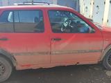 Volkswagen Golf 1993 годаүшін550 000 тг. в Атырау – фото 5