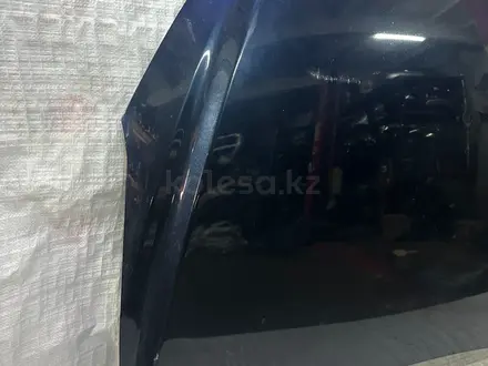 Капот Mazda 3 BM Мазда 3 2013 — оригинал из Японии за 200 000 тг. в Караганда – фото 2