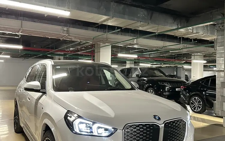 BMW iX1 2025 года за 19 500 000 тг. в Астана