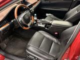 Lexus ES 300h 2013 годаүшін11 000 000 тг. в Атырау – фото 2