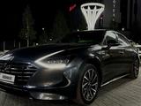 Hyundai Sonata 2023 года за 11 800 000 тг. в Актобе – фото 3
