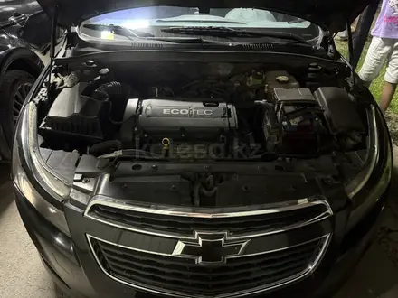 Chevrolet Cruze 2014 года за 3 750 000 тг. в Алматы – фото 2