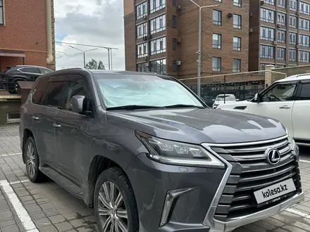 Lexus LX 570 2016 года за 39 500 000 тг. в Актобе