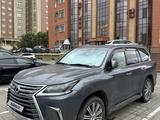 Lexus LX 570 2016 годаүшін39 500 000 тг. в Актобе – фото 2