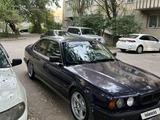 BMW 525 1995 года за 2 600 000 тг. в Алматы – фото 3