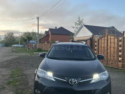 Toyota RAV4 2014 года за 8 200 000 тг. в Уральск – фото 3
