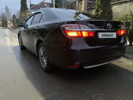 Toyota Camry 2017 года за 13 500 000 тг. в Алматы – фото 5