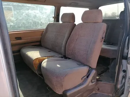 Toyota Hiace 1998 года за 2 100 000 тг. в Усть-Каменогорск – фото 4