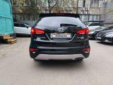Hyundai Santa Fe 2017 года за 12 300 000 тг. в Алматы – фото 5