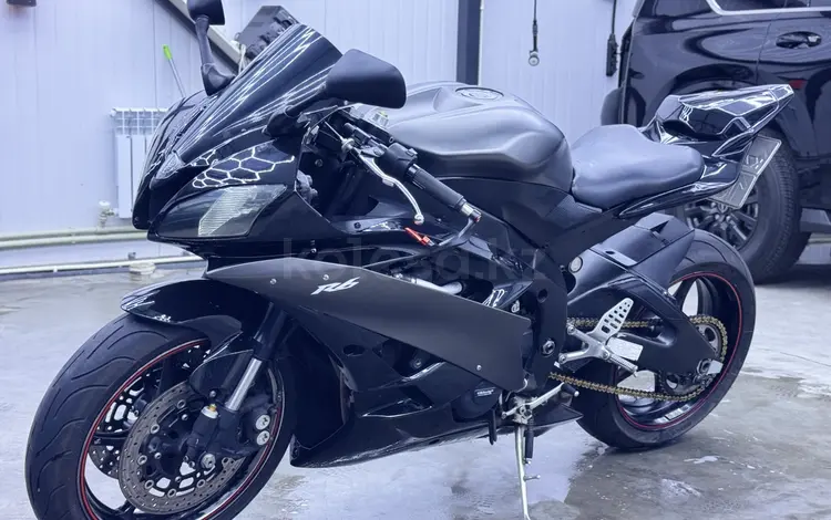 Yamaha  YZF-R6 2006 года за 2 800 000 тг. в Алматы