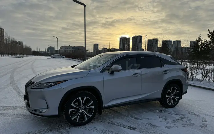 Lexus RX 200t 2021 года за 30 000 000 тг. в Астана