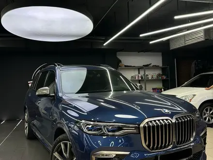 BMW X7 2021 года за 62 500 000 тг. в Алматы – фото 22