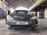 Toyota Camry 2005 года за 6 000 000 тг. в Шымкент – фото 3