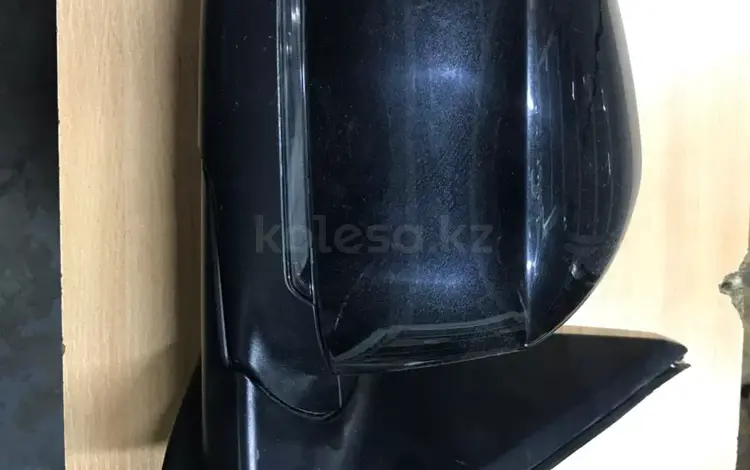 Зеркала на BMW x5 за 60 000 тг. в Алматы