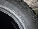 Недорого комплект зимних колес 245/65 R17 за 48 000 тг. в Павлодар – фото 2