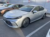Toyota Camry 2025 года за 20 690 000 тг. в Астана