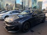 Kia K5 2021 года за 13 300 000 тг. в Астана