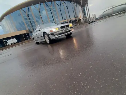 BMW 728 1996 года за 2 000 000 тг. в Астана – фото 2