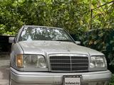 Mercedes-Benz E 280 1996 года за 3 200 000 тг. в Алматы