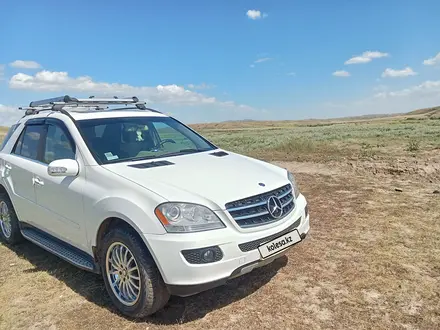 Mercedes-Benz ML 350 2006 года за 6 000 000 тг. в Аягоз – фото 2