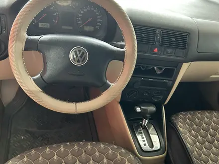 Volkswagen Golf 2001 года за 2 700 000 тг. в Алматы – фото 9