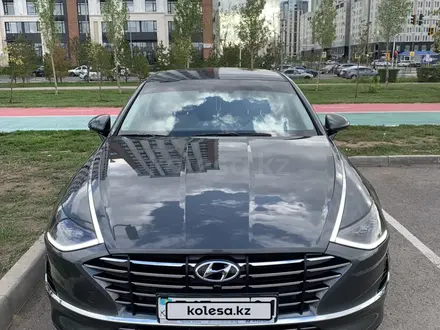 Hyundai Sonata 2022 годаүшін14 499 000 тг. в Астана – фото 5