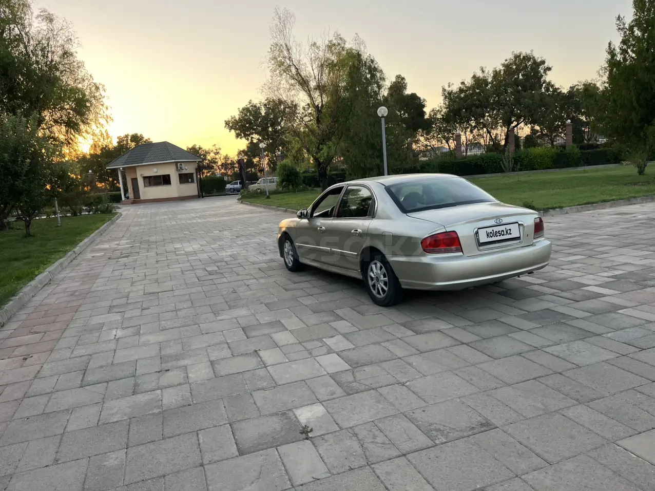 Hyundai Sonata, 2009